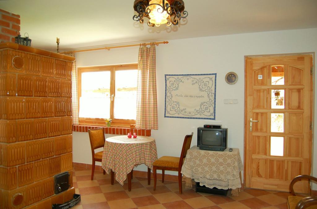 Nohab Apartman Badacsonytördemic Стая снимка